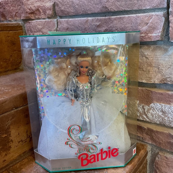 Barbie Holiday Collection - Picture 4 of 9